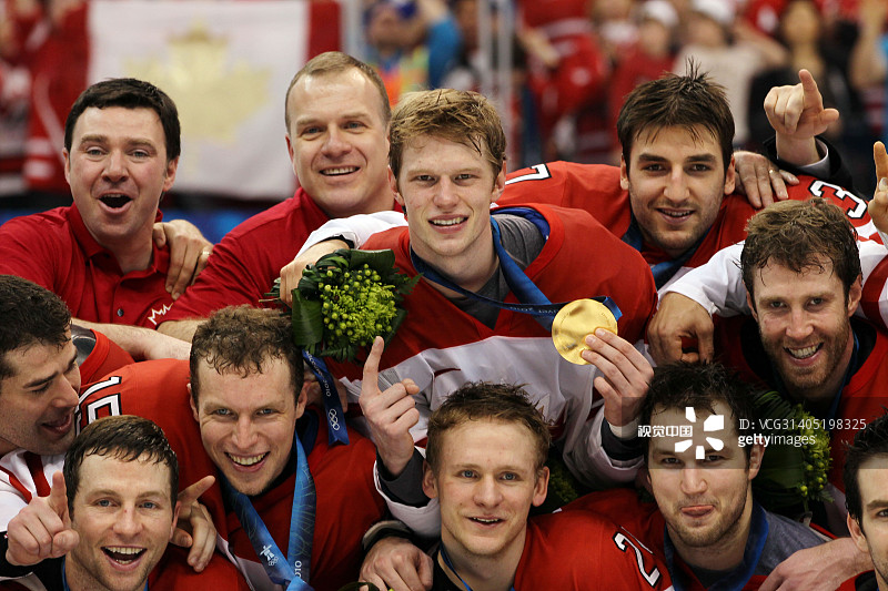 2010冬奥会男子冰球决赛:加拿大3-2美国 克洛